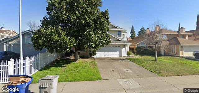 138 Pinedale Avenue（加拿大曼尼托巴省溫尼伯市）房屋照片