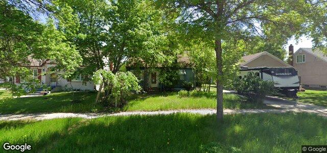 210 Birchdale Avenue（加拿大曼尼托巴省溫尼伯市）房屋照片