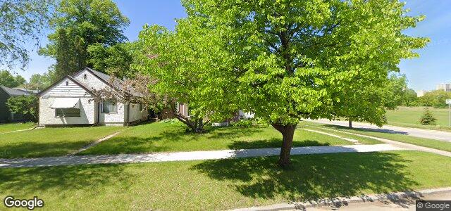 211 Birchdale Avenue（加拿大曼尼托巴省溫尼伯市）房屋照片