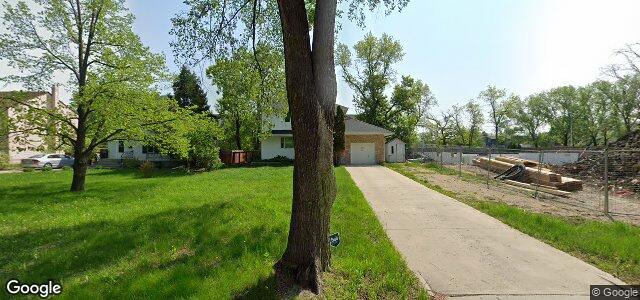 135 Chataway Boulevard（加拿大曼尼托巴省溫尼伯市）房屋照片