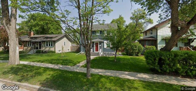 647 Academy Road（加拿大曼尼托巴省溫尼伯市）房屋照片