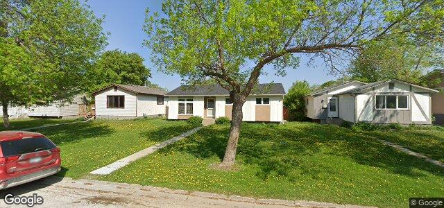 111 Dorge Drive（加拿大曼尼托巴省溫尼伯市）房屋照片