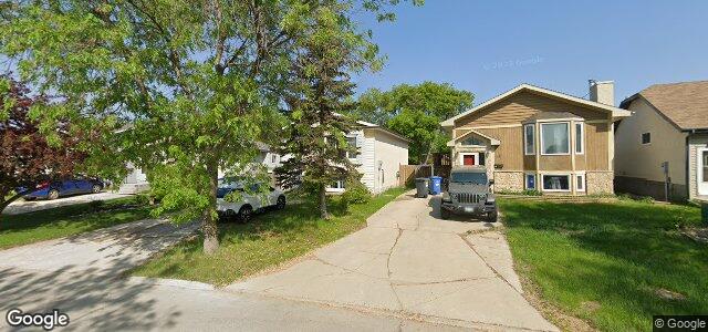 15 La Porte Drive（加拿大曼尼托巴省溫尼伯市）房屋照片