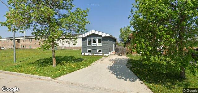 Photo of 285 Houde Drive in Winnipeg, Manitoba