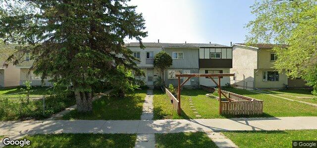 Photo of 302 Houde Drive in Winnipeg, Manitoba