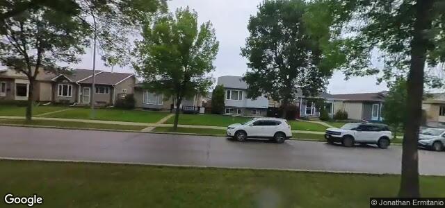 1313 Devonshire Drive W（加拿大曼尼托巴省溫尼伯市）房屋照片