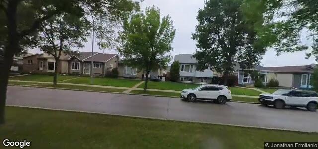 1317 Devonshire Drive W（加拿大曼尼托巴省温尼伯市）房屋照片