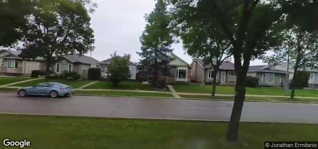 1333 Devonshire Drive W（加拿大曼尼托巴省溫尼伯市）房屋照片