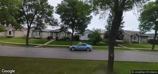 1341 Devonshire Drive W（加拿大曼尼托巴省溫尼伯市）房屋照片