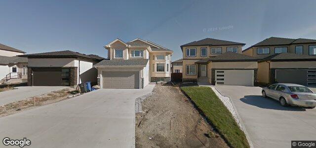 Photo of 82 Golden Boy Lane in Winnipeg, Manitoba