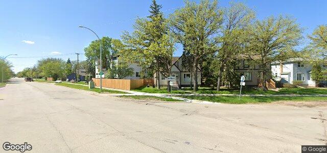 635 Oakenwald Avenue（加拿大曼尼托巴省温尼伯市）房屋照片