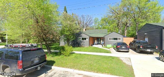 Photo of 674 Riverwood Avenue in Winnipeg, Manitoba