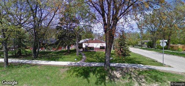 701 Oakenwald Avenue（加拿大曼尼托巴省溫尼伯市）房屋照片