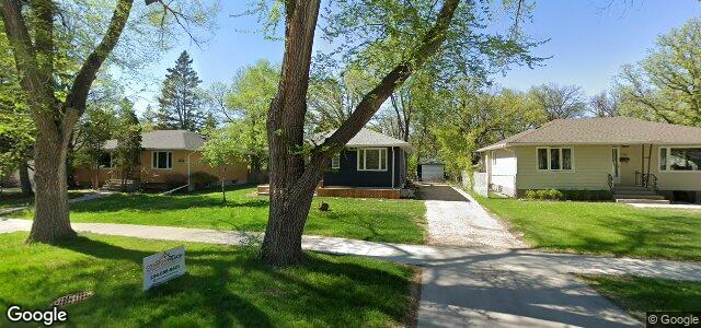 715 Oakenwald Avenue（加拿大曼尼托巴省温尼伯市）房屋照片