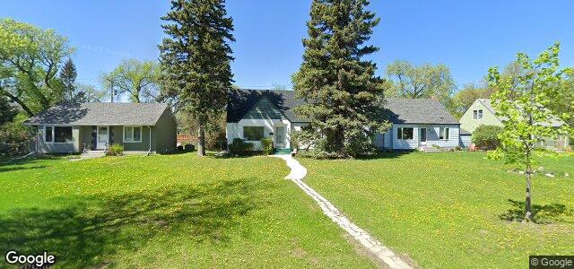 Photo of 811 North Drive in Winnipeg, Manitoba