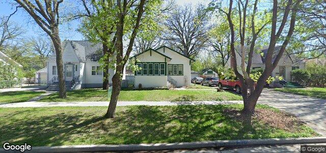 828 Riverwood Avenue（加拿大曼尼托巴省溫尼伯市）房屋照片