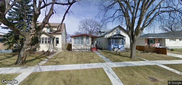 935 Merriam Boulevard（加拿大曼尼托巴省溫尼伯市）房屋照片