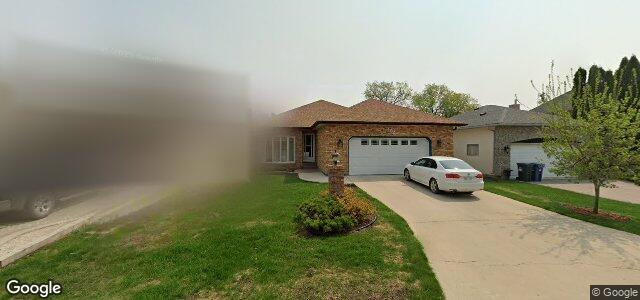 102 Bethune Way（加拿大曼尼托巴省溫尼伯市）房屋照片