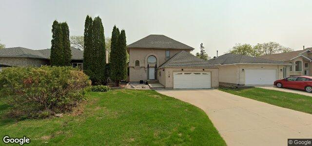 Photo of 110 Bethune Way in Winnipeg, Manitoba