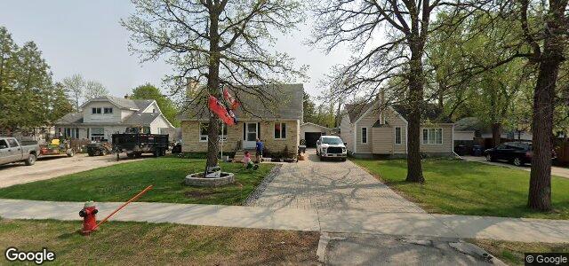 152 St Vital Road（加拿大曼尼托巴省溫尼伯市）房屋照片