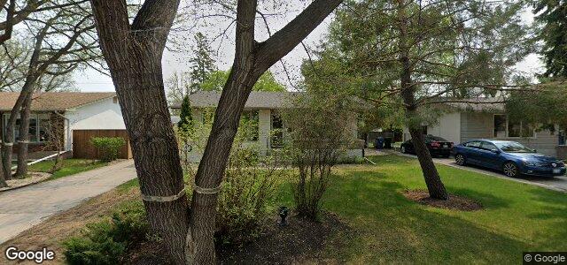 16 Wakefield Bay（加拿大曼尼托巴省溫尼伯市）房屋照片