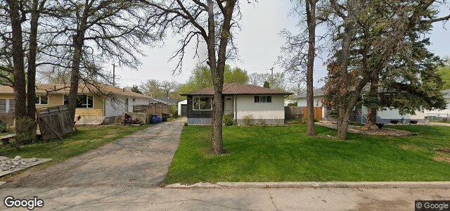 17 Wakefield Bay（加拿大曼尼托巴省溫尼伯市）房屋照片