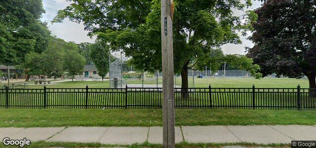 173 Moore Avenue（加拿大曼尼托巴省溫尼伯市）房屋照片