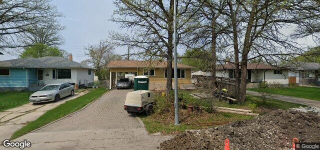 19 Wakefield Bay（加拿大曼尼托巴省温尼伯市）房屋照片