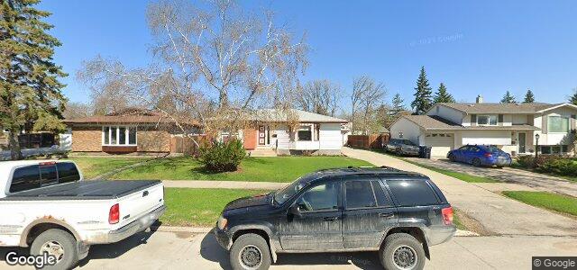 251 St Michael Road（加拿大曼尼托巴省溫尼伯市）房屋照片