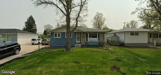 8 Wakefield Bay（加拿大曼尼托巴省溫尼伯市）房屋照片