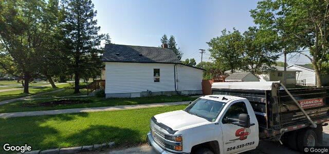 1013 Day Street（加拿大曼尼托巴省溫尼伯市）房屋照片