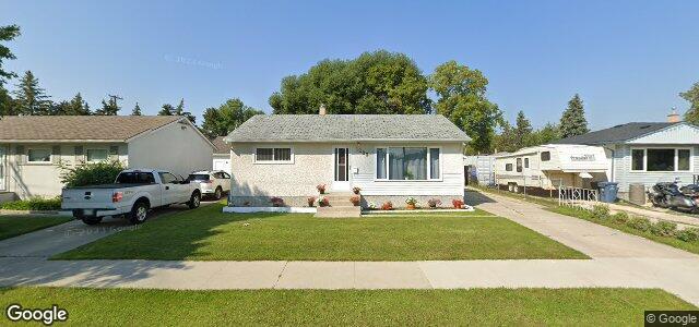 1203 Hoka Street（加拿大曼尼托巴省溫尼伯市）房屋照片