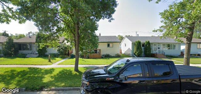 130 Harold Avenue W（加拿大曼尼托巴省溫尼伯市）房屋照片