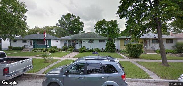 Photo of 132 Mcmeans Avenue W in Winnipeg, Manitoba