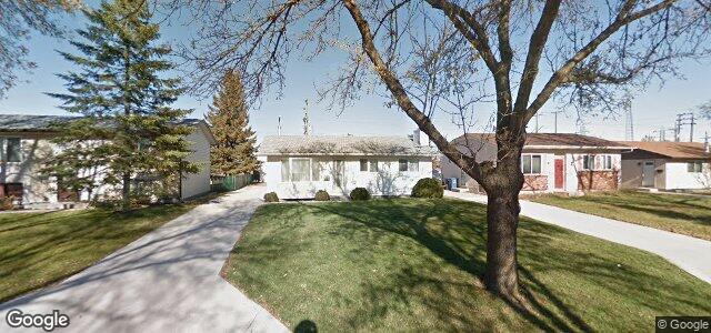 135 Larche Avenue W（加拿大曼尼托巴省溫尼伯市）房屋照片