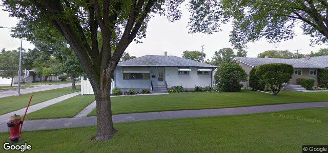 137 Edward Avenue W（加拿大曼尼托巴省溫尼伯市）房屋照片