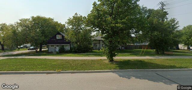 1503 Day Street（加拿大曼尼托巴省溫尼伯市）房屋照片