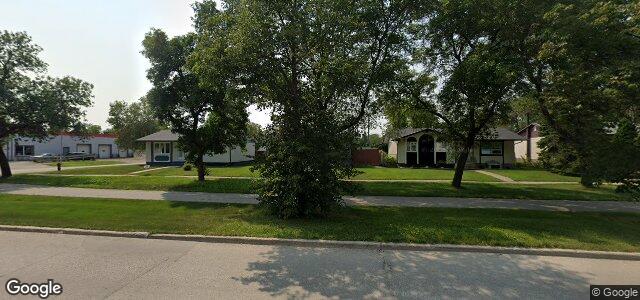 1705 Day Street（加拿大曼尼托巴省溫尼伯市）房屋照片