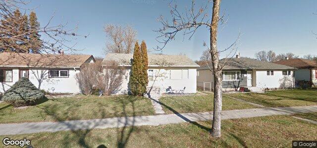 Larawan ng 215 Newman Avenue W sa Winnipeg, Manitoba