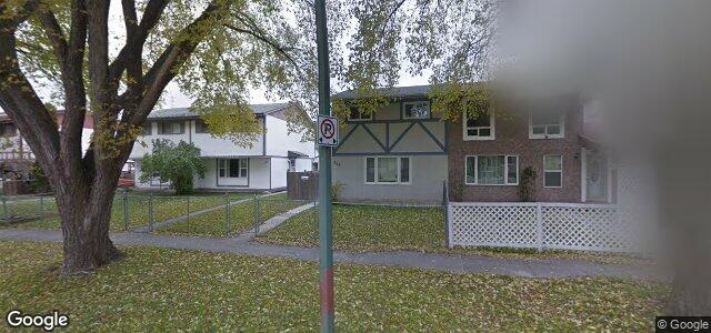 Photo of 223 Dowling Avenue W in Winnipeg, Manitoba