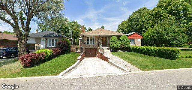 Larawan ng 40 Kootenay Crescent sa Winnipeg, Manitoba