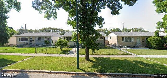 Photo of 434 Harold Avenue W in Winnipeg, Manitoba