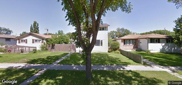 Photo of 439 Horton Avenue W in Winnipeg, Manitoba