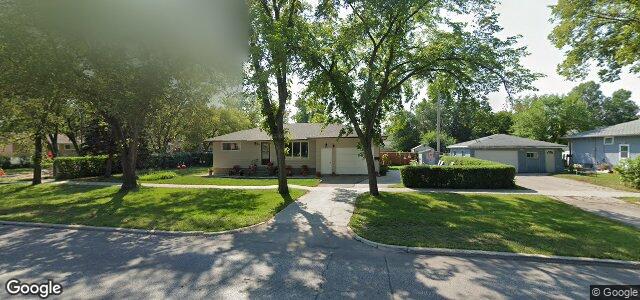 911 Hoka Street（加拿大曼尼托巴省溫尼伯市）房屋照片