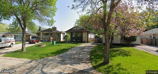 121 Laurent Drive（加拿大曼尼托巴省溫尼伯市）房屋照片