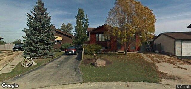 15 Bibeaudel Place（加拿大曼尼托巴省溫尼伯市）房屋照片