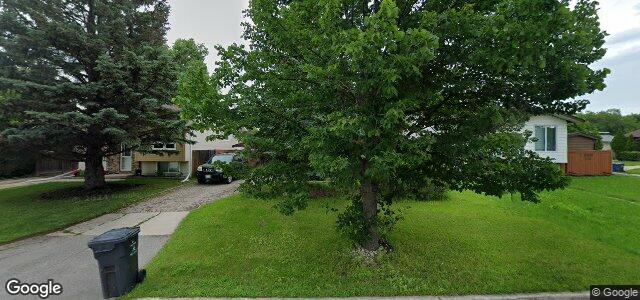 23 Delorme Place（加拿大曼尼托巴省溫尼伯市）房屋照片