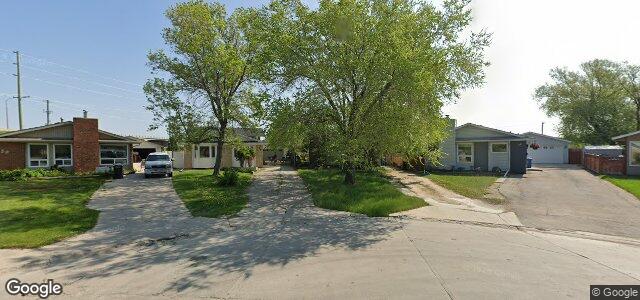 Photo of 42 Dubois Place in Winnipeg, Manitoba
