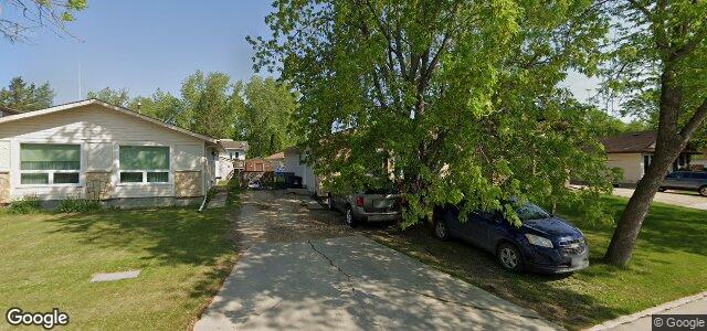 77 Pirson Crescent（加拿大曼尼托巴省溫尼伯市）房屋照片