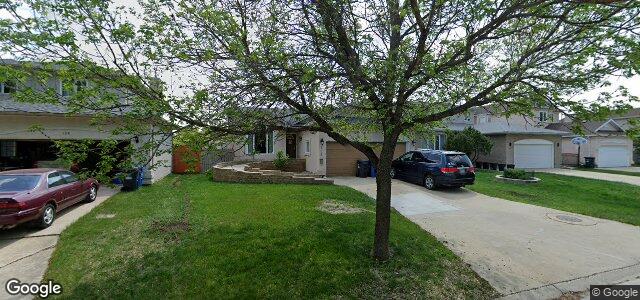 135 Bernfield Bay（加拿大曼尼托巴省溫尼伯市）房屋照片